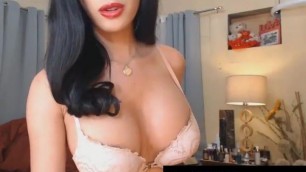Beautiful Big Tits Tranny Wanks Her Hard Cock