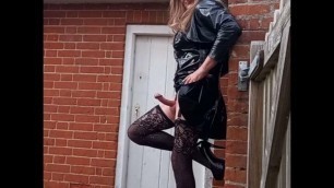 Tranny Squatting for a Piss Outdoors